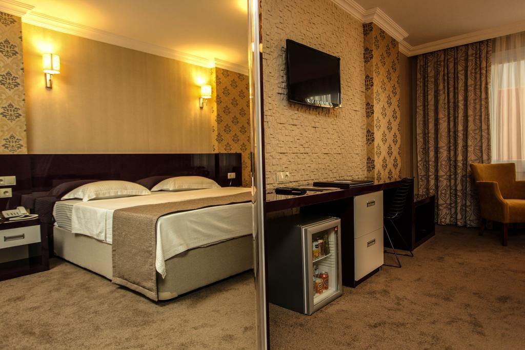 Grand Akcali Otel İskenderun Exterior foto