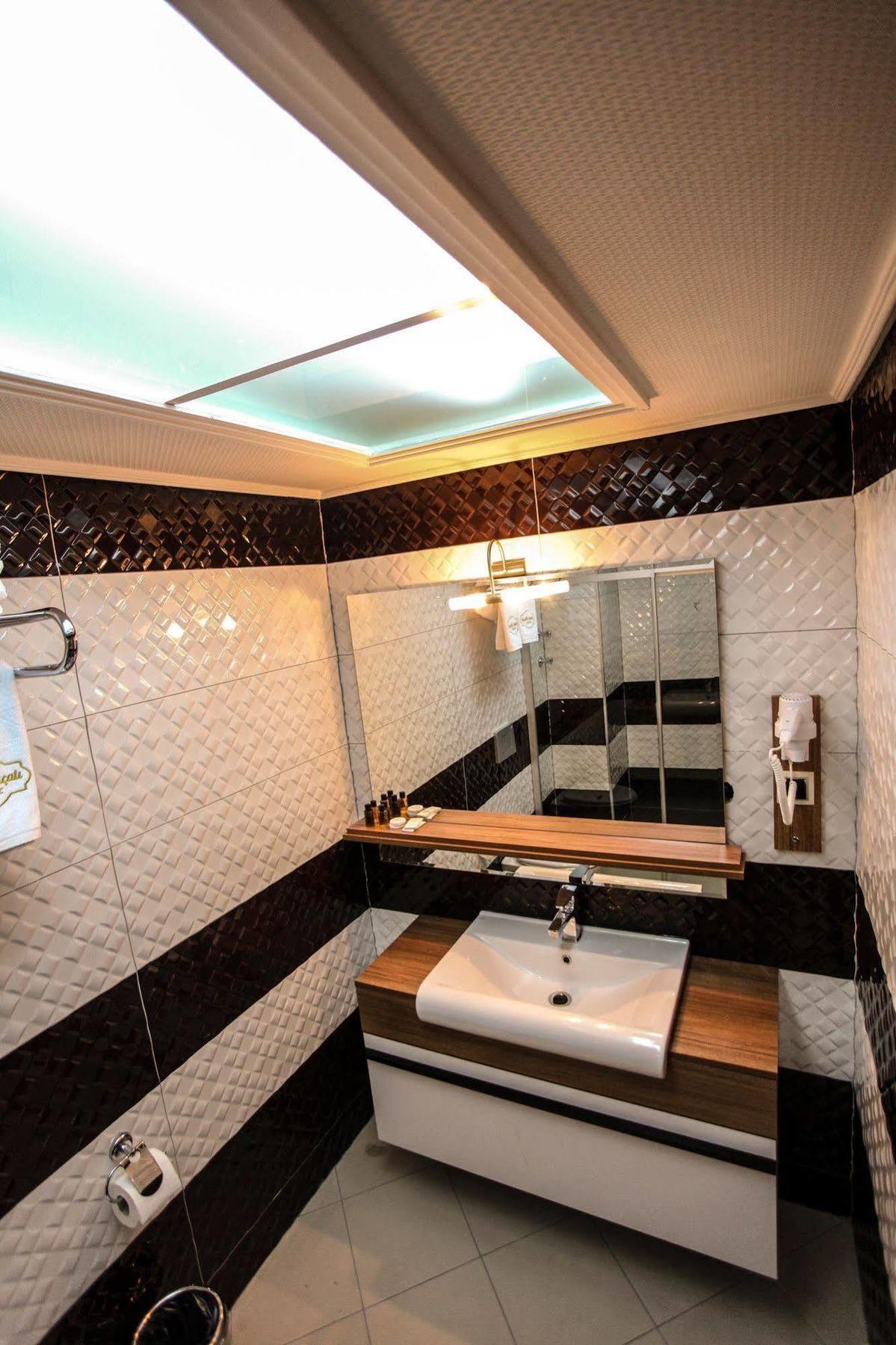 Grand Akcali Otel İskenderun Exterior foto
