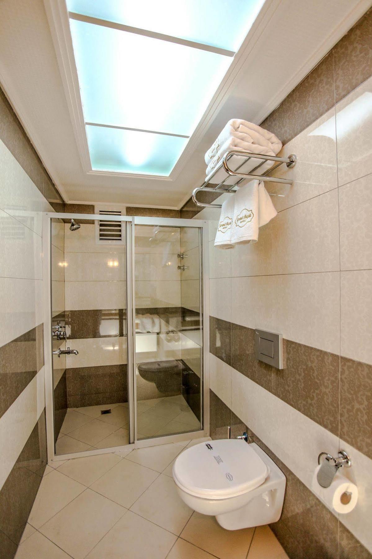 Grand Akcali Otel İskenderun Exterior foto