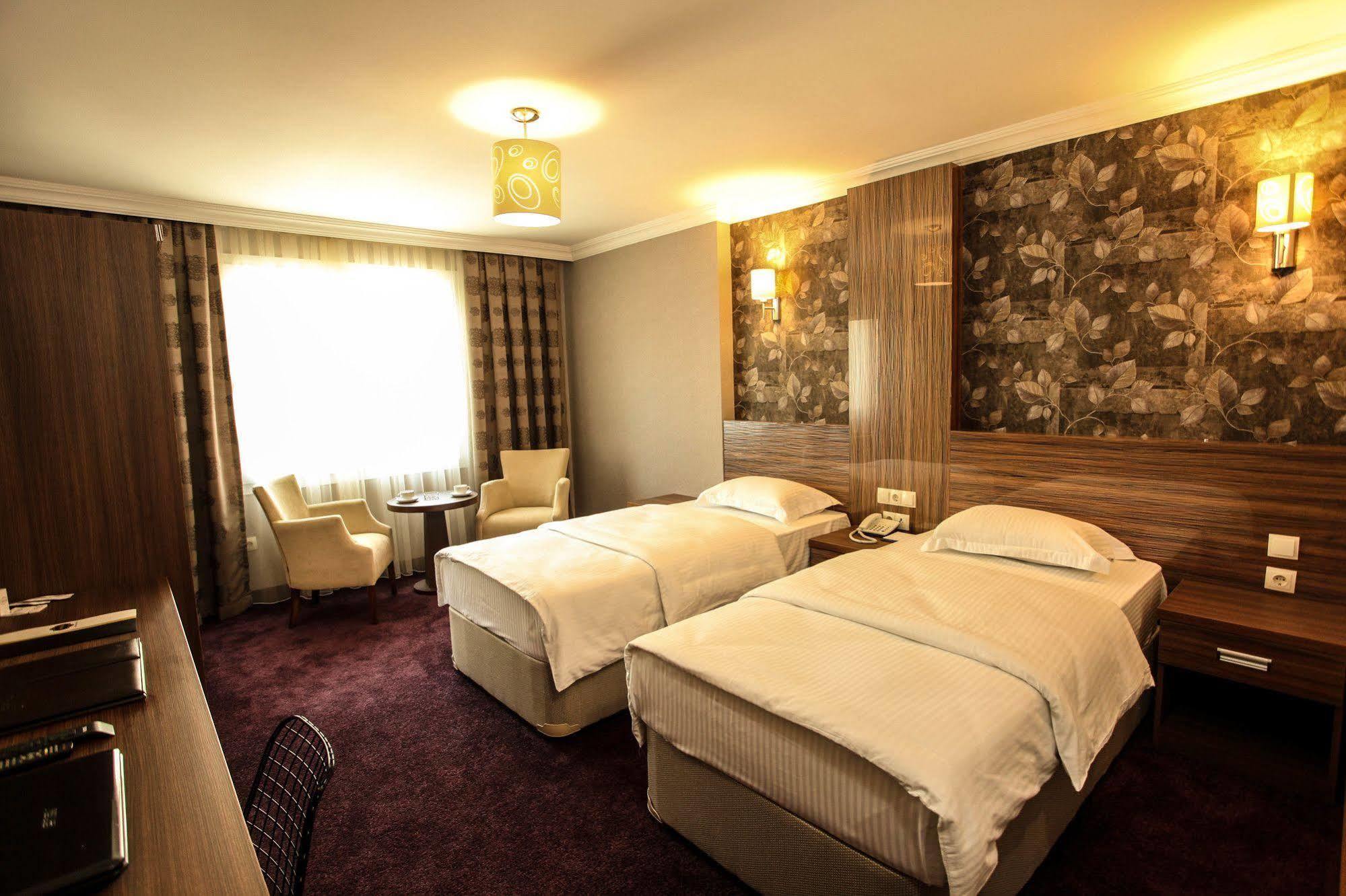 Grand Akcali Otel İskenderun Exterior foto